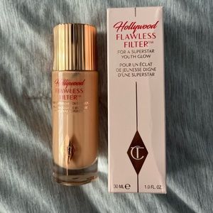 Charlotte Tilbury Hollywood Flawless Filter